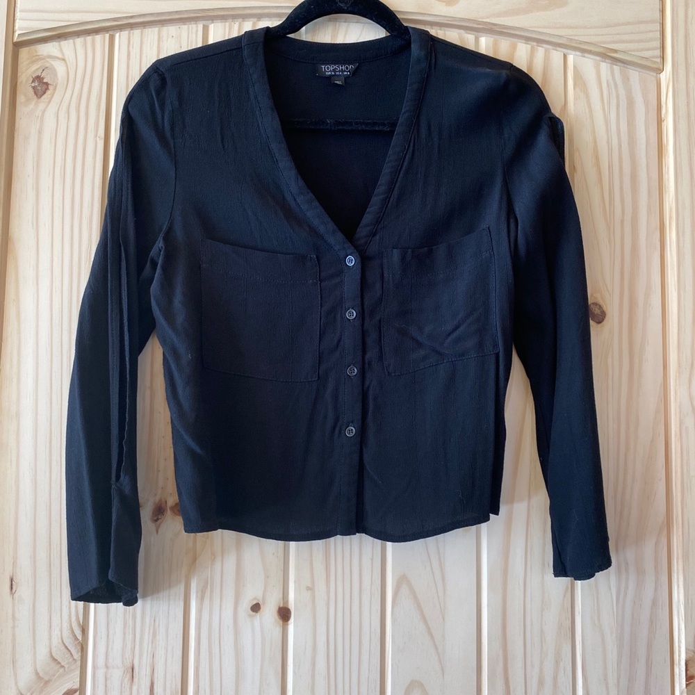 Black crop top blouse